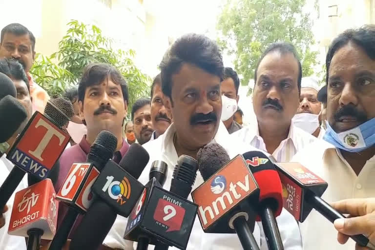 minister talasani srinivas yadav about double bedroom houses distribution