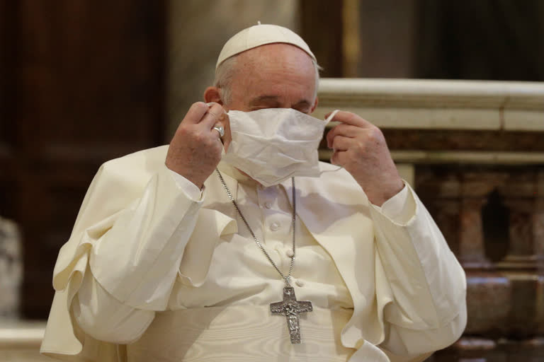 pope-met-covid-19-infected-bishop-at-vatican