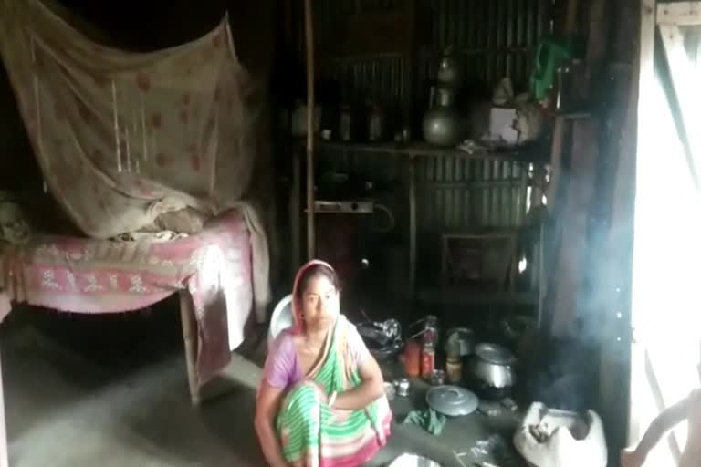 dhubri-poor-family-story