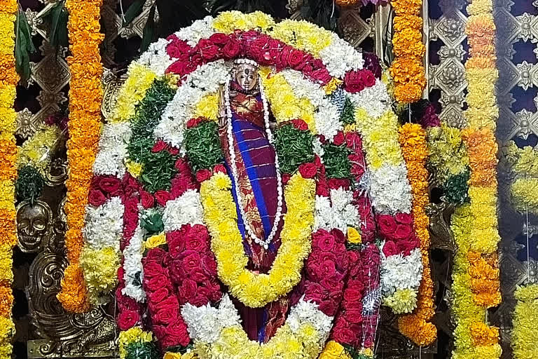 devi navarathri ustaval in jogulamba temple