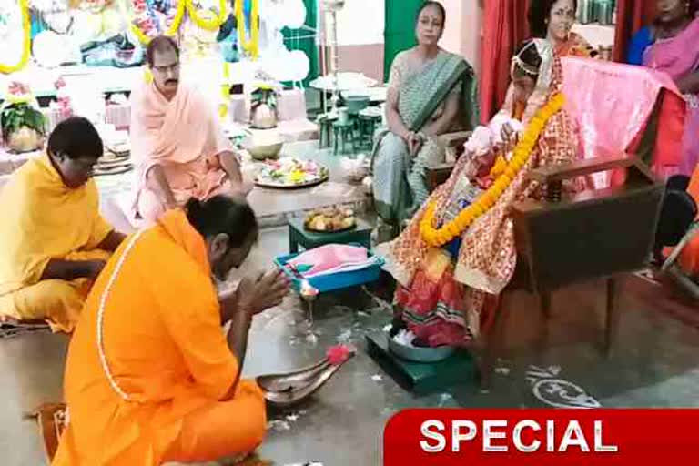 daughters are worshiped as goddess Durga in Dumka