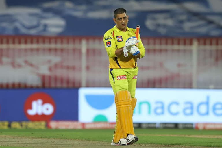 Captain can't run away: 'Hurt' MS Dhoni rules out benching himself in remaining games as CSK 'play for pride'