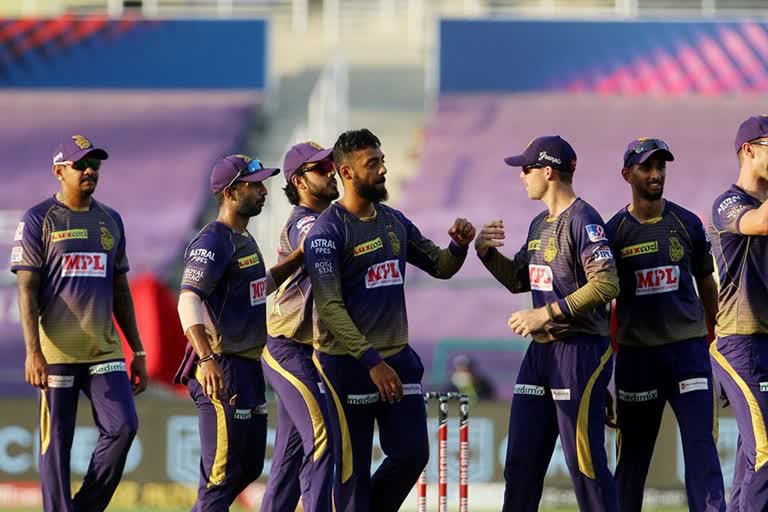 KKR vs DC