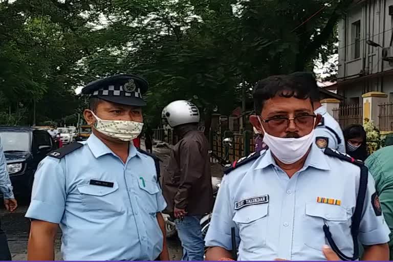 police checking at Latashil