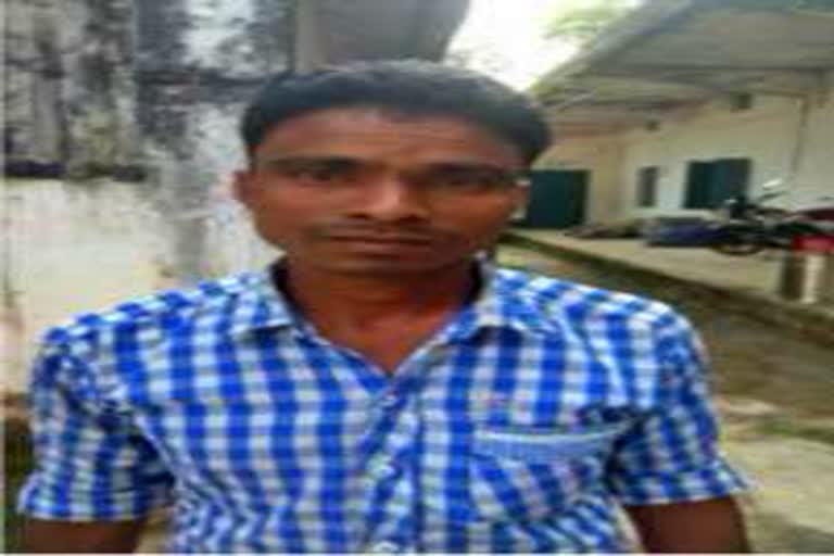 Dantewada naxali arrest