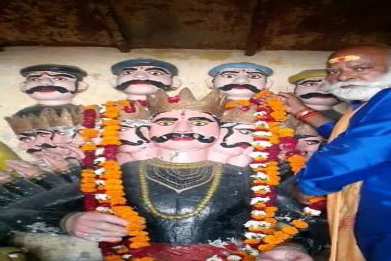 लखनऊ के इस मंदिर में होती है रावण की पूजा