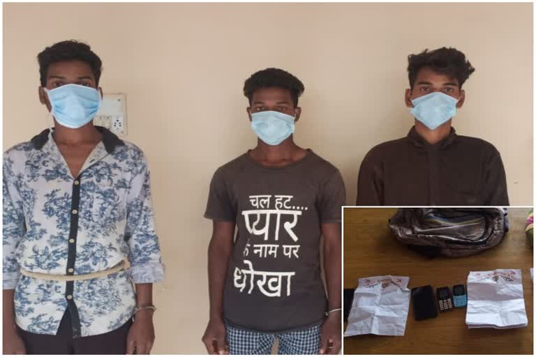 three-naxalites-arrested-in-khunti