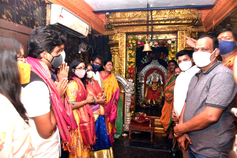 minister srinivasa goud is in dasara festival