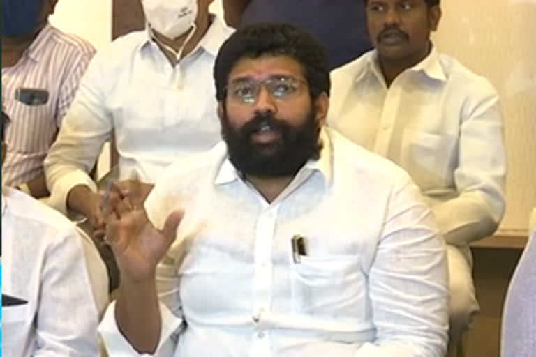 mla jakkampudi raja on government schemes