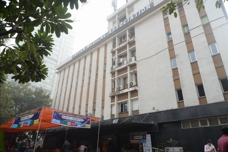 IMA slams Kejriwal govt for non payment of medicos' salaries