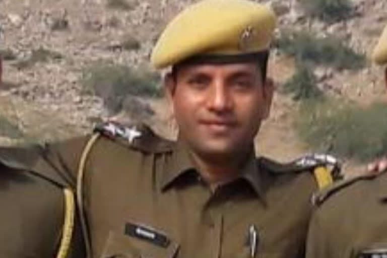 Thanala Police Officer Deendayal suspended, थांवला थानाधिकारी दीनदयाल निलंबित