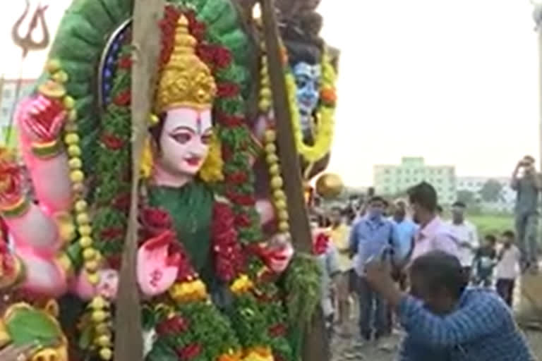 devi ammavari idol immerstion at karnool