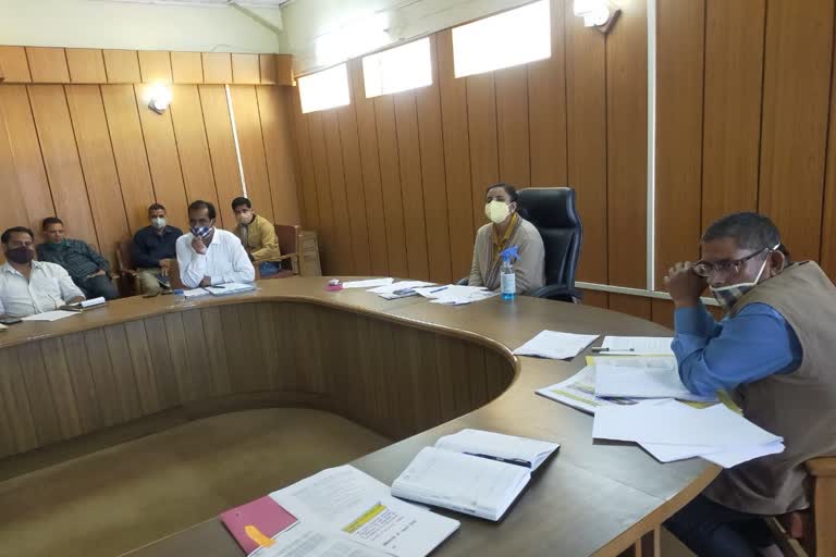 DM iva Ashish Srivastava meeting tehri