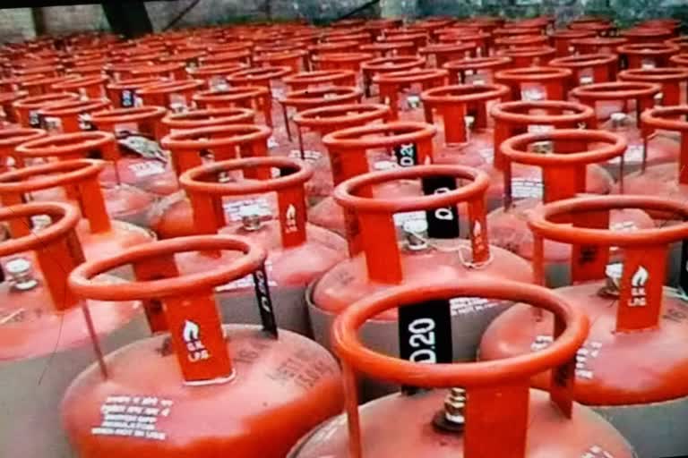 gas cylinders delivery dehradun news