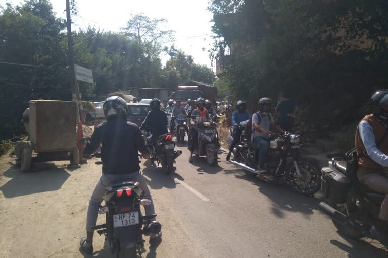 Traffic jam in sarkaghar market during festival season