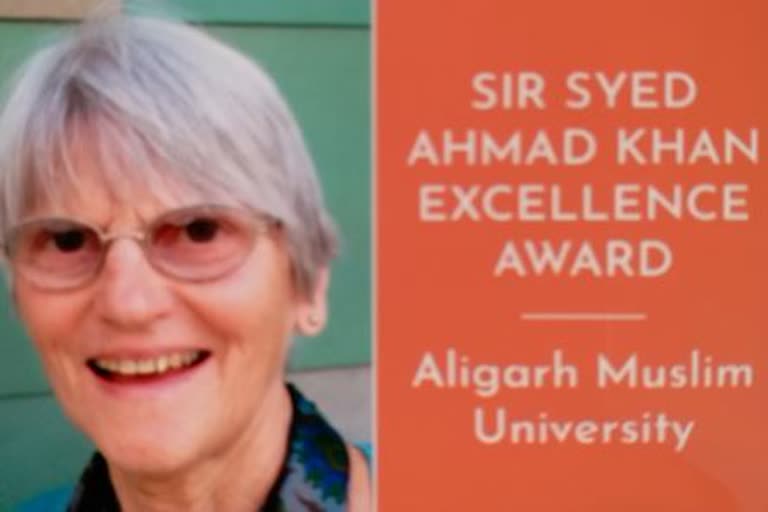 gail minault donate award money to amu women's college