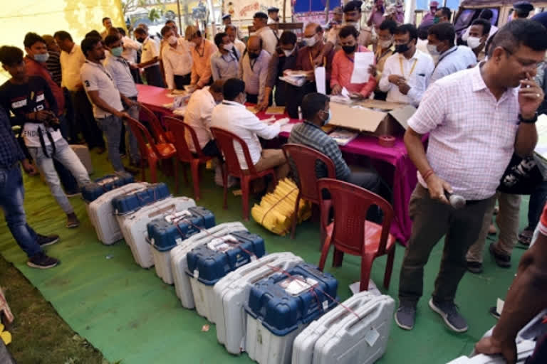 Over 6000 polling booths seen as sensitive in first phase of Bihar polls  Bihar Polls  Sanjay Kumar Singh, Additional Chief Electoral Officer of Bihar  ബിഹാറിൽ ഒന്നാം ഘട്ട തെരഞ്ഞെടുപ്പ് ആരംഭിച്ചു  ഒന്നാം ഘട്ട തെരഞ്ഞെടുപ്പ് ആരംഭിച്ചു  തെരഞ്ഞെടുപ്പ് ആരംഭിച്ചു