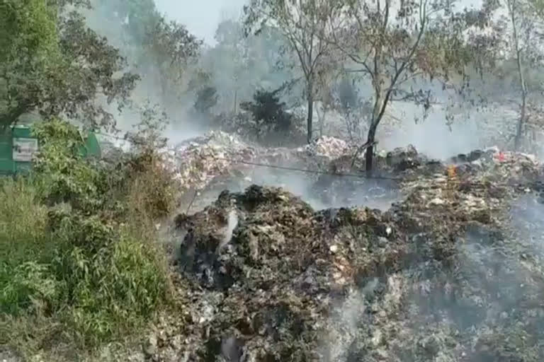 haldwani gaulapar fire in trenching ground