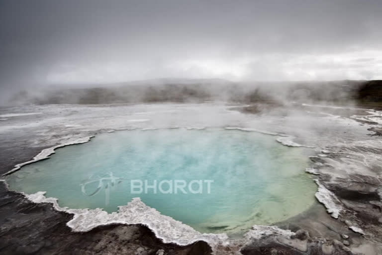 natural hot water springs in india