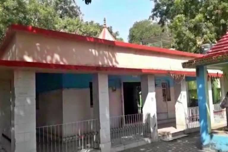 robbery in 4 temples of seraikela