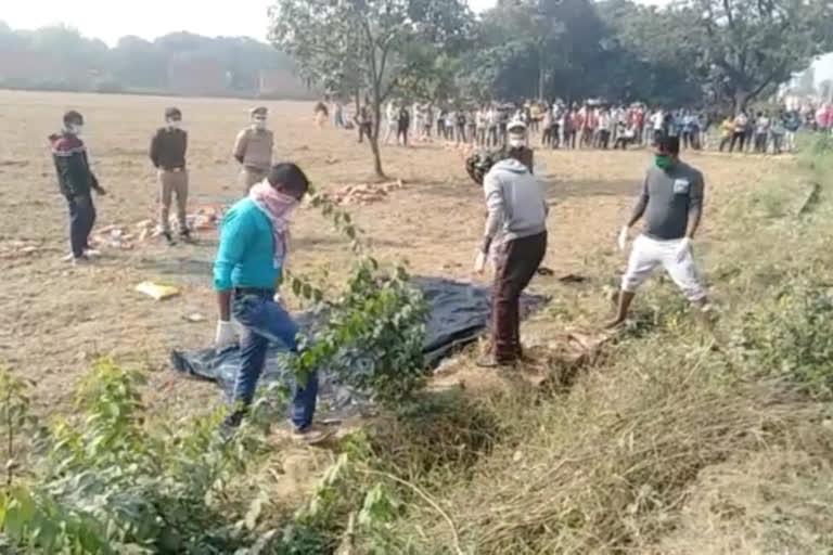 dead body of a young man was found in amroha uttar pradesh