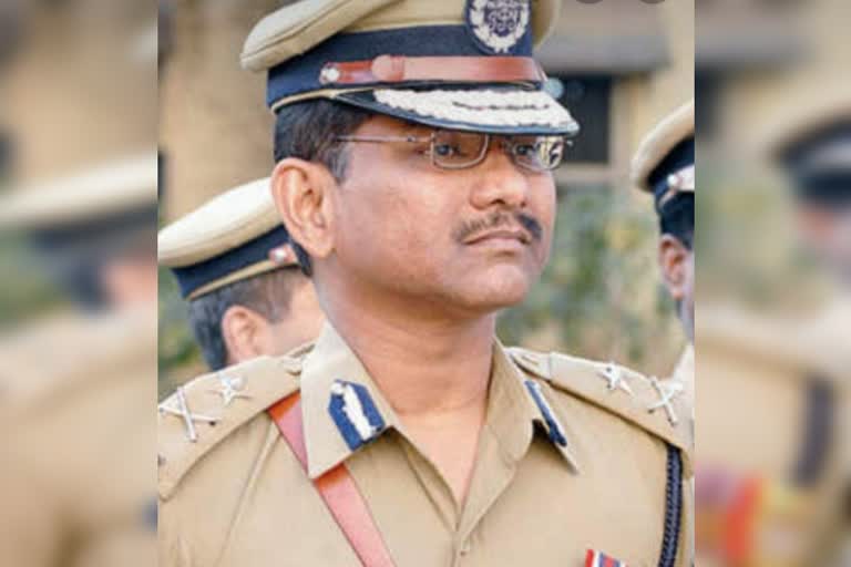 Senior IPS officer resigns