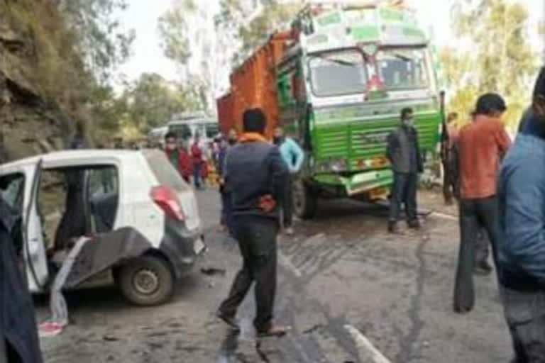 one person died on Road accident in Kumarsain