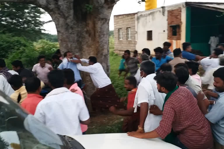 conflict between jds and congress workers in sira