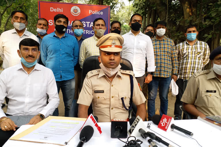 north delhi special staff team revealed drug racket