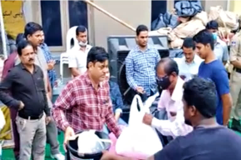 relief kit distribution by mla akbaruddin owaisi at uppuguda