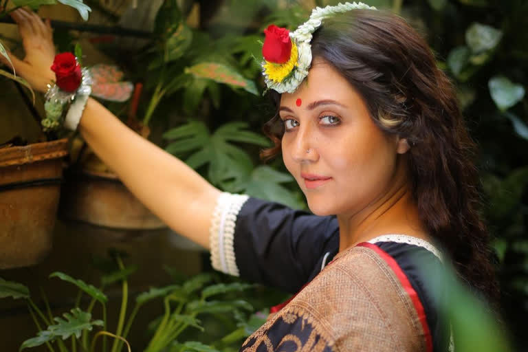 swastika mukherjee poetic