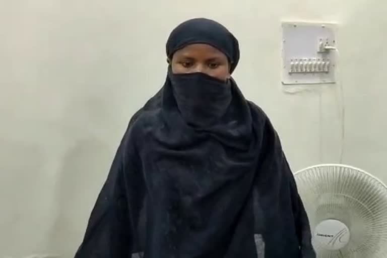 Rewarded female naxalite arrested