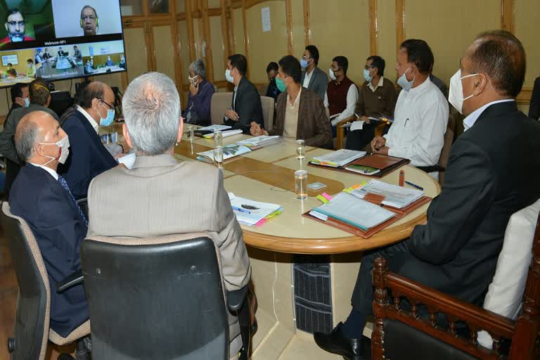 CM gave instructions to the authorities regarding the airports in Himachal