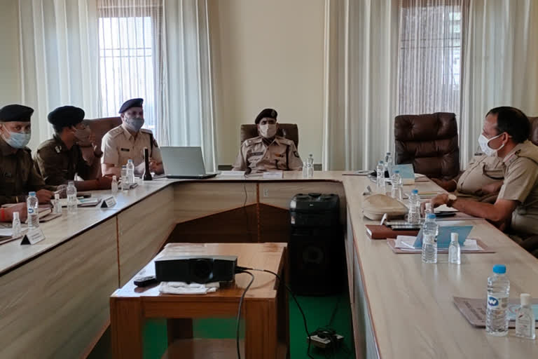 Interstate police coordination meeting held in paonta sahib sirmaur