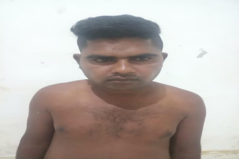 Accused arrested for stabbing in collectorate