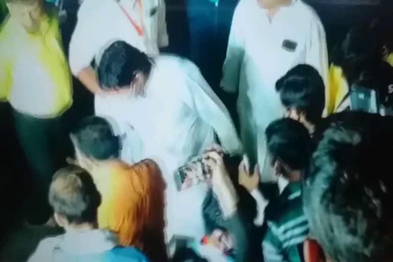 BJP workers indecency with lawyer