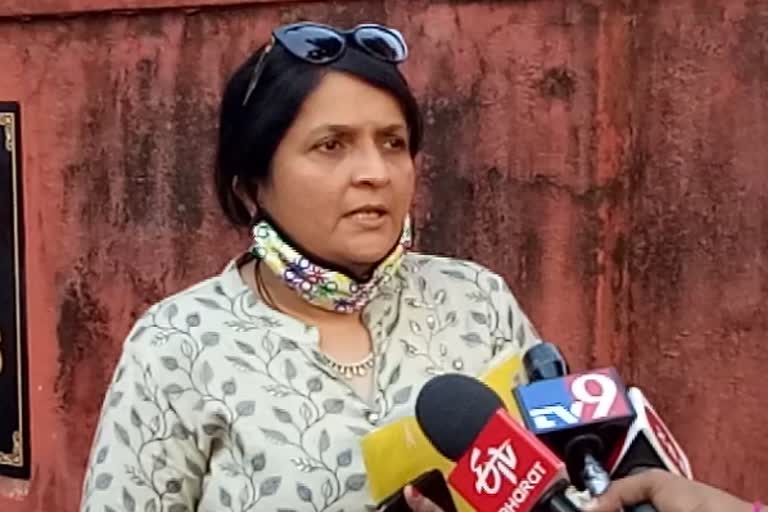 social activist anjali damaniya