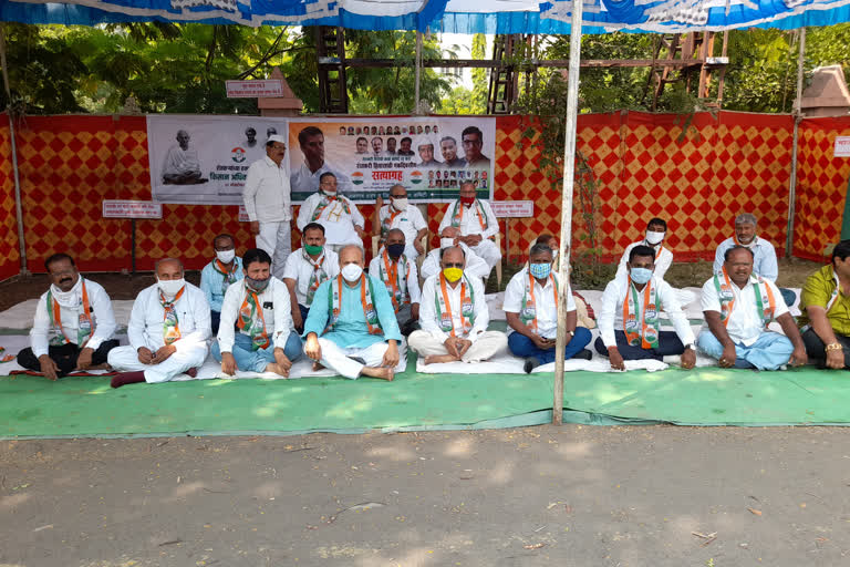 satyagraha agitation of congress against agricultural law in jalgaon