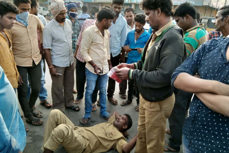 road accident at narsapur in medak district