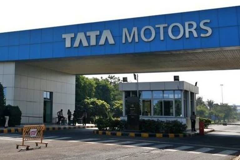 vinay pathak tata motors