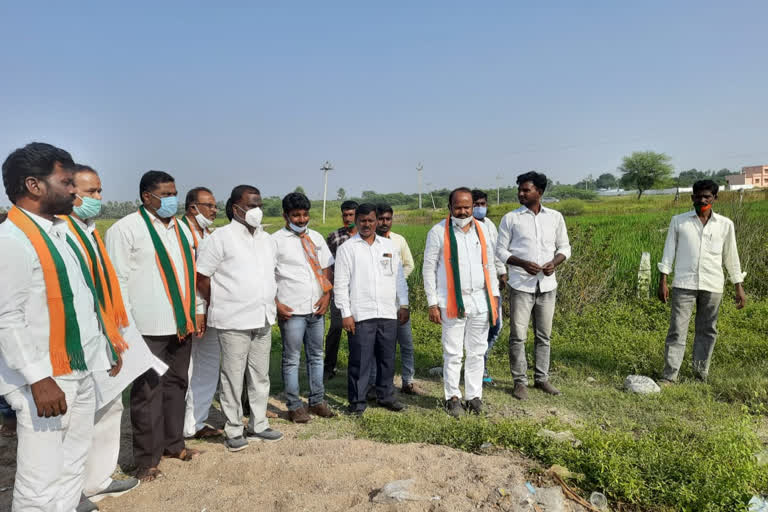 yadadri bhuvanagiri district bjp  president pv syamsunder rao tour in dathappagudem