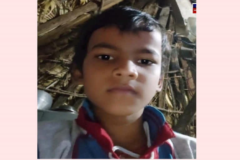 The boy accidentally fell into a pond and died in nellore