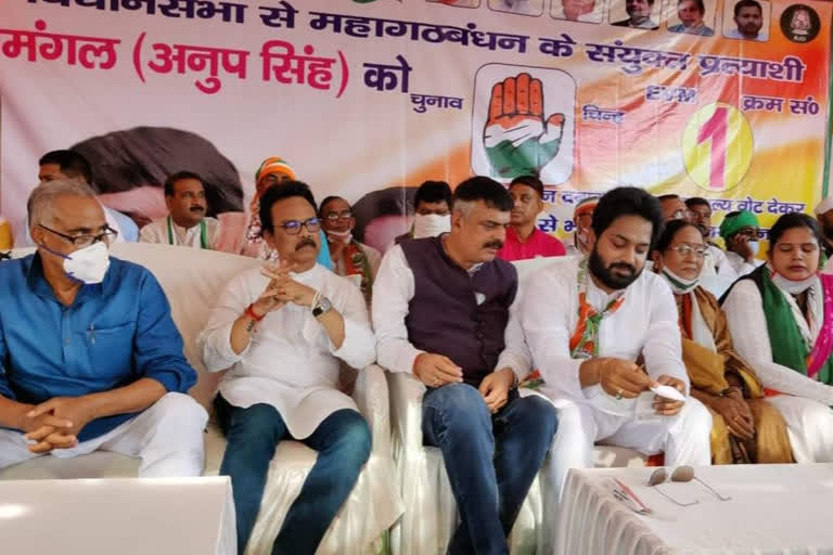 uproar in BJP over Sukhdev Bhagat campaigning for Congress in ranchi