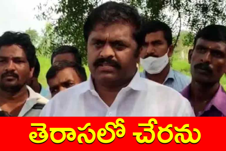 'కాంగ్రెస్‌లోనే ఉంటానని నా తండ్రిపై ప్రమాణం చేశాను'