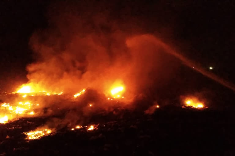 Jalore news, fire brigade, Fire in dumping yard