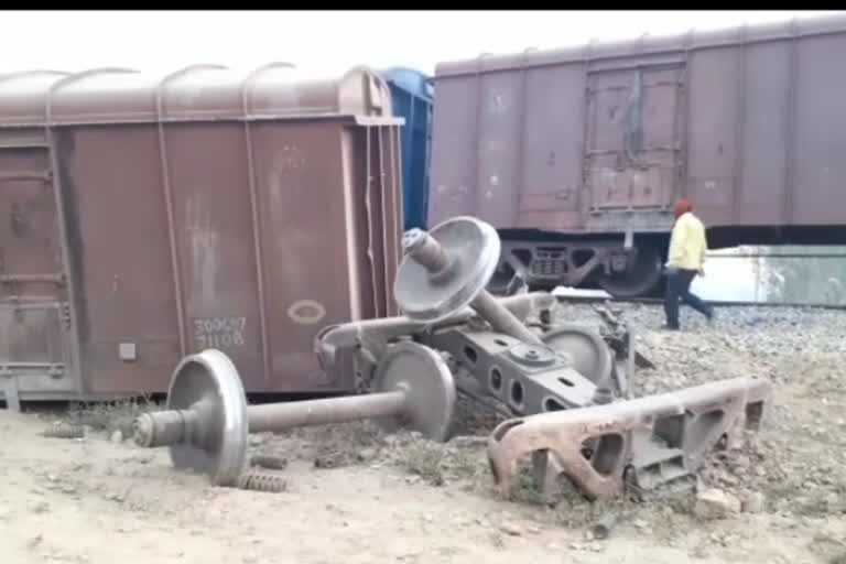 goods train derail in kasgan