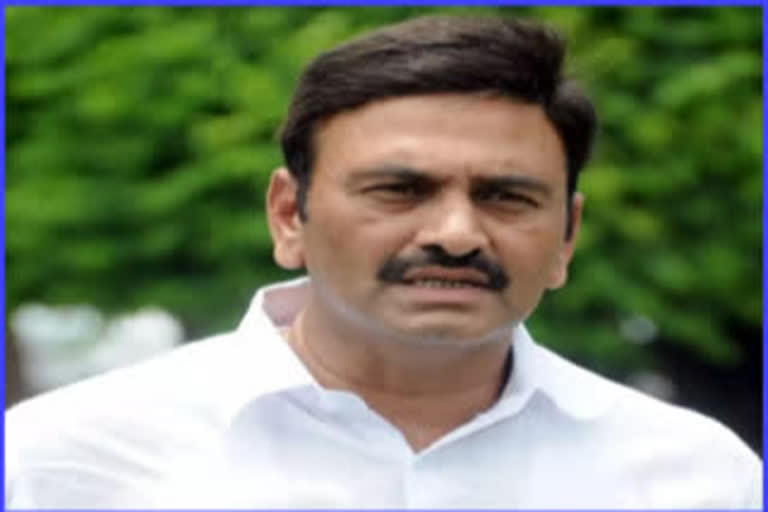 raghu ramakrishna raju comments cm jagan