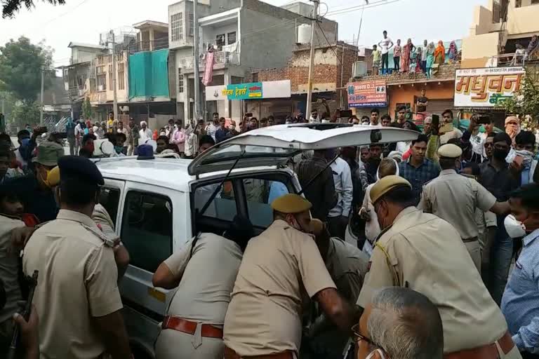 Bharatpur police accused of assault, Bharatpur police news