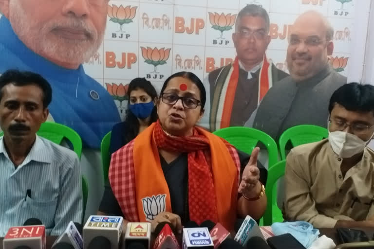 BJP-র রাজ্য মহিলা সহ-সভানেত্রী শ্রীরুপা মিত্র চৌধুরি