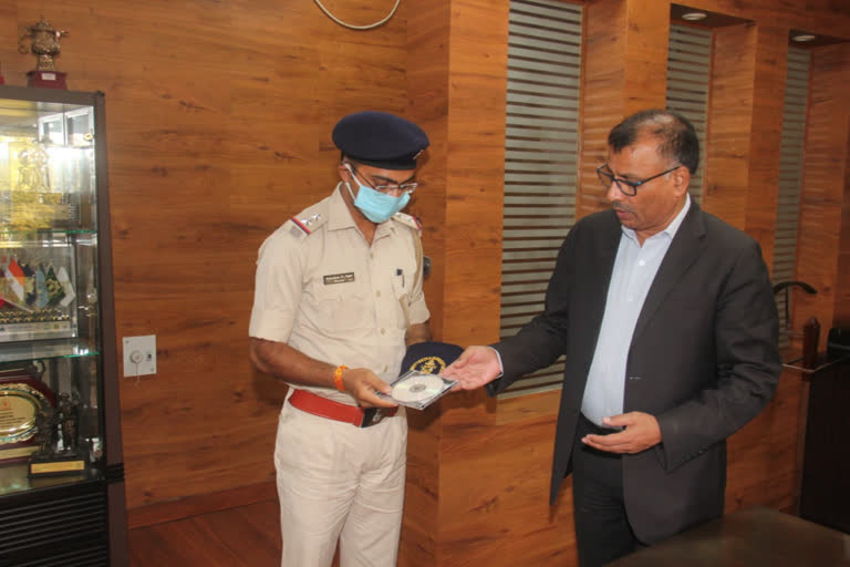 DGP honored Kameshwar